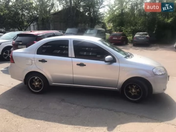 Авто Chevrolet Aveo 2010 № 7723104