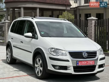 Авто Volkswagen Cross Touran 2010 № 7723166