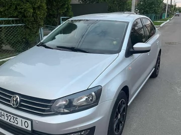 Авто Volkswagen Polo 2016 № 7723182