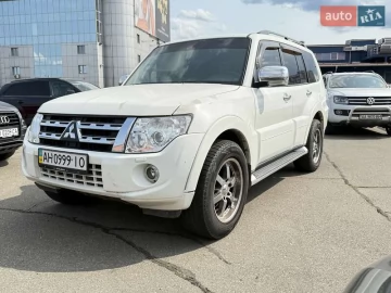 Авто Mitsubishi Pajero Wagon 2012 № 7723234