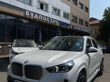 Авто BMW Ix1 2025 № 7723305