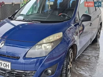 Авто Renault Scenic 2010 № 7723441