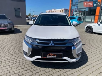 Авто Mitsubishi Outlander 2018 № 7723601