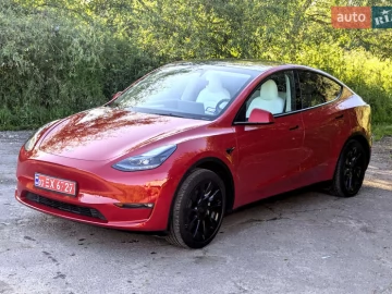 Авто Tesla Model Y 2023 № 7723636