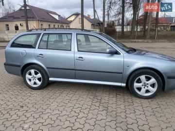Авто Skoda Octavia 2003 № 7723749