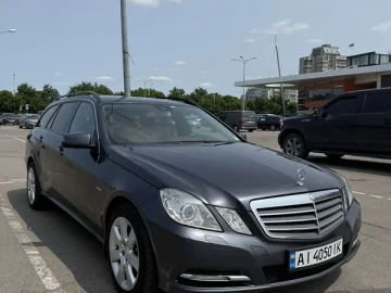 Авто Mercedes E-Class 2010 № 7723864