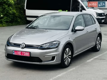 Авто Volkswagen E-Golf 2017 № 7723873