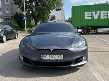 Авто Tesla Model S 2019 № 7724030