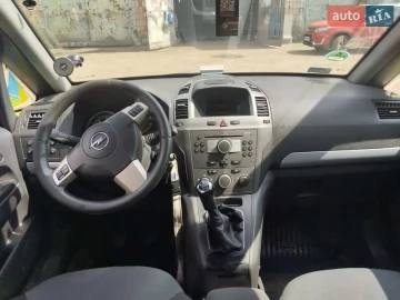 Авто Opel Zafira 2005 № 7724110