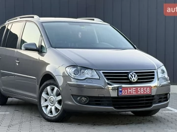 Авто Volkswagen Touran 2008 № 7724221
