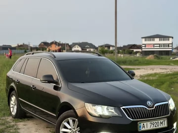 Авто Skoda Superb 2013 № 7724287