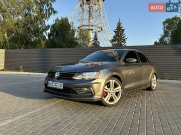 Авто Volkswagen Jetta 2017 № 7724294