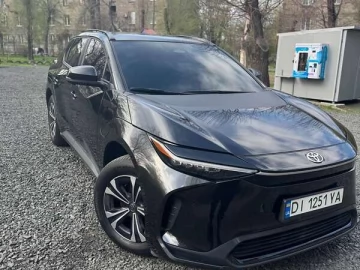 Авто Toyota Bz4X 2022 № 7724365