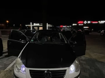 Авто Volkswagen Polo 2009 № 7724396