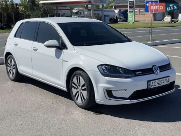 Авто Volkswagen E-Golf 2016 № 7724532