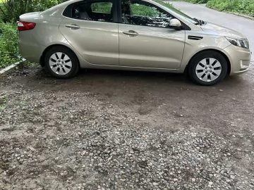 Авто KIA Rio 2012 № 7724538