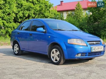 Авто Chevrolet Aveo 2005 № 7724702