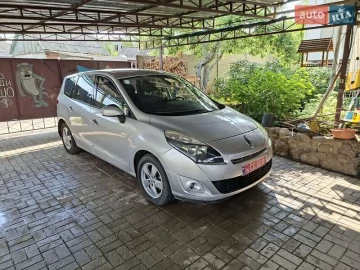 Авто Renault Grand Scenic 2009 № 7724788