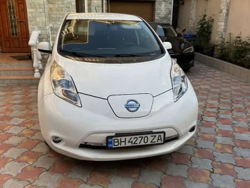 Авто Nissan Leaf 2015 № 7724799