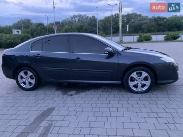 Авто Renault Laguna 2009 № 7724801