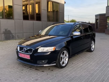 Авто Volvo V50 2011 № 7724835