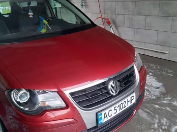 Авто Volkswagen Touran 2009 № 7724865
