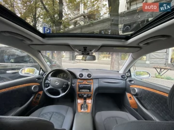 Авто Mercedes Clk-Class 2003 № 7725044
