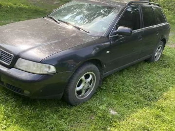 Авто Audi A4 2000 № 7725152