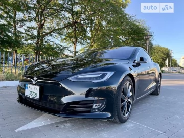 Авто Tesla Model S 2016 № 7725335
