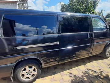 Авто Volkswagen Transporter 2002 № 7725363