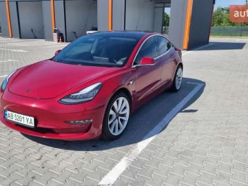Авто Tesla Model 3 2018 № 7725392