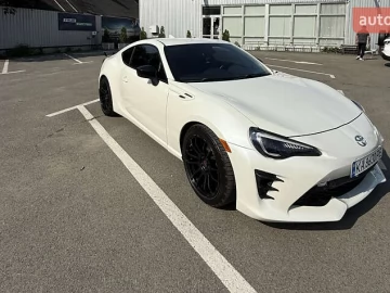 Авто Toyota Gt 86 2017 № 7725398
