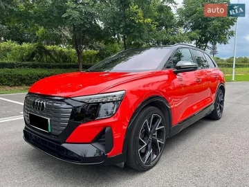 Авто Audi Q5 E-Tron 2022 № 7725410