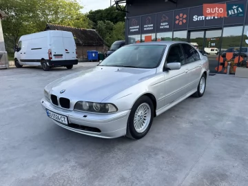 Авто BMW 5 Series 2001 № 7725462
