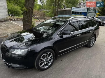 Авто Skoda Superb 2013 № 7725503