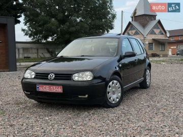 Авто Volkswagen Golf 2000 № 7725599