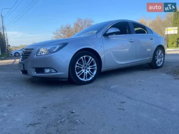 Авто Opel Insignia 2010 № 7725682