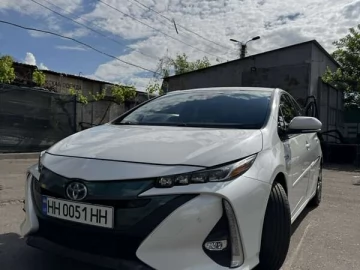 Авто Toyota Prius Prime 2018 № 7725742
