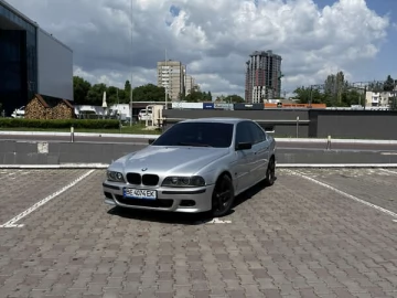 Авто BMW 5 Series 2002 № 7725797