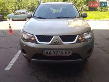 Авто Mitsubishi Outlander Xl 2008 № 7725851
