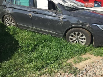 Авто Volkswagen Tiguan 2023 № 7725888