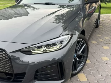 Авто BMW I4 2023 № 7725941