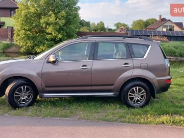 Авто Mitsubishi Outlander Xl 2011 № 7726042