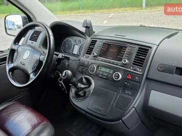 Авто Volkswagen Transporter 2009 № 7726148