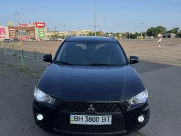 Авто Mitsubishi Outlander Xl 2010 № 7726259