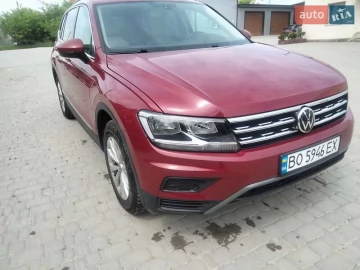 Авто Volkswagen Tiguan 2018 № 7726320