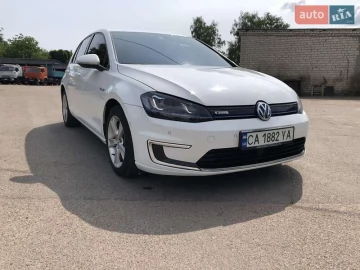 Авто Volkswagen E-Golf 2014 № 7726683