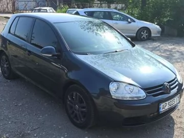 Авто Volkswagen Golf 2004 № 7726916