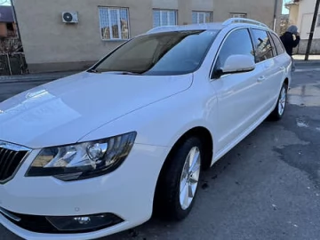 Авто Skoda Superb 2014 № 7727209
