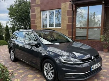 Авто Volkswagen Golf 2018 № 7727240